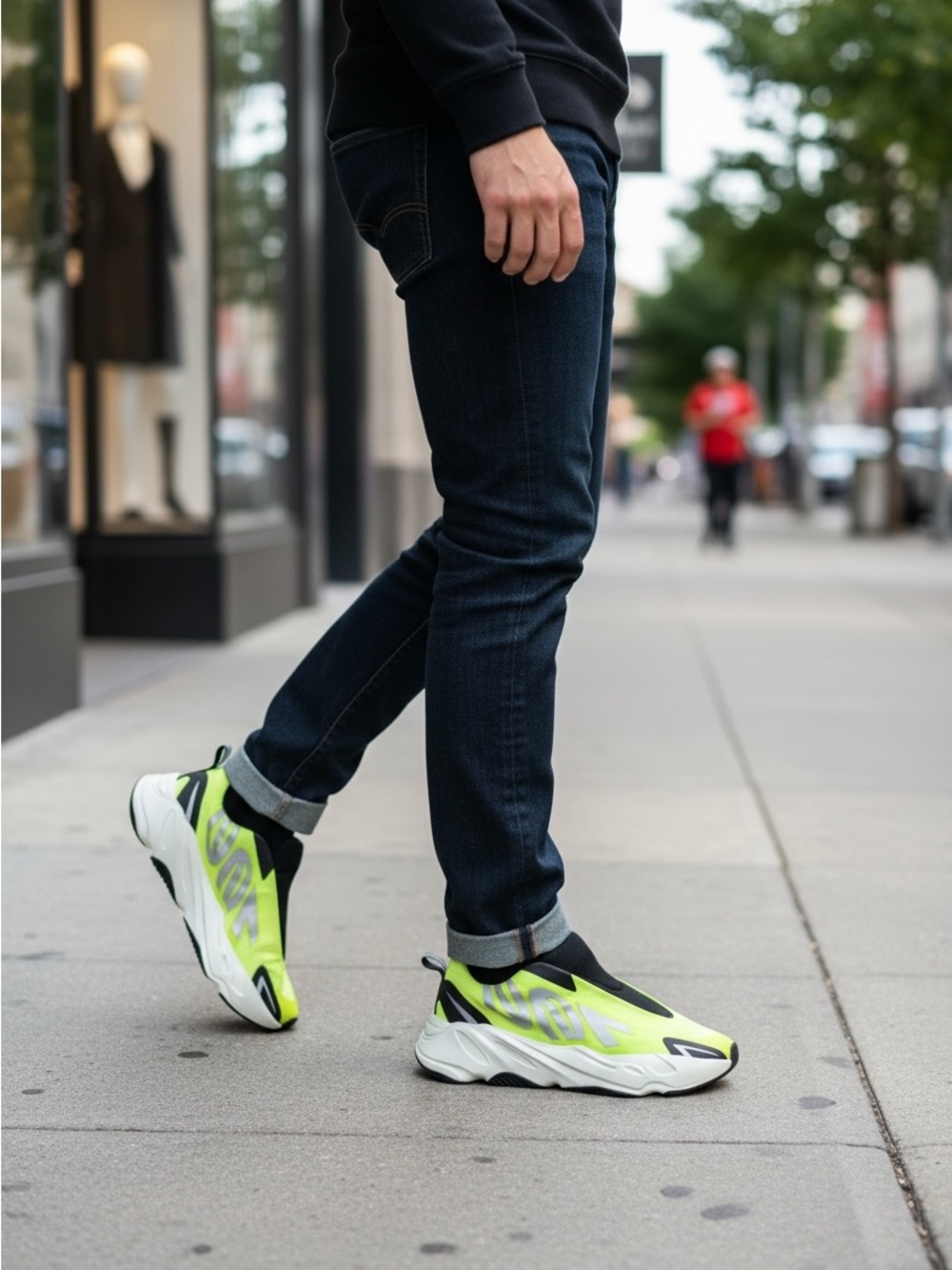 Adidas Yeezy 700 MNVN Men's Yellow White Black Phosphor GY2055 New Size 9